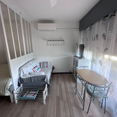 Beau Studio Climatise En Bord De Mer Et Wi-Fi เลอ โกร-ดู-รัว ภายนอก รูปภาพ