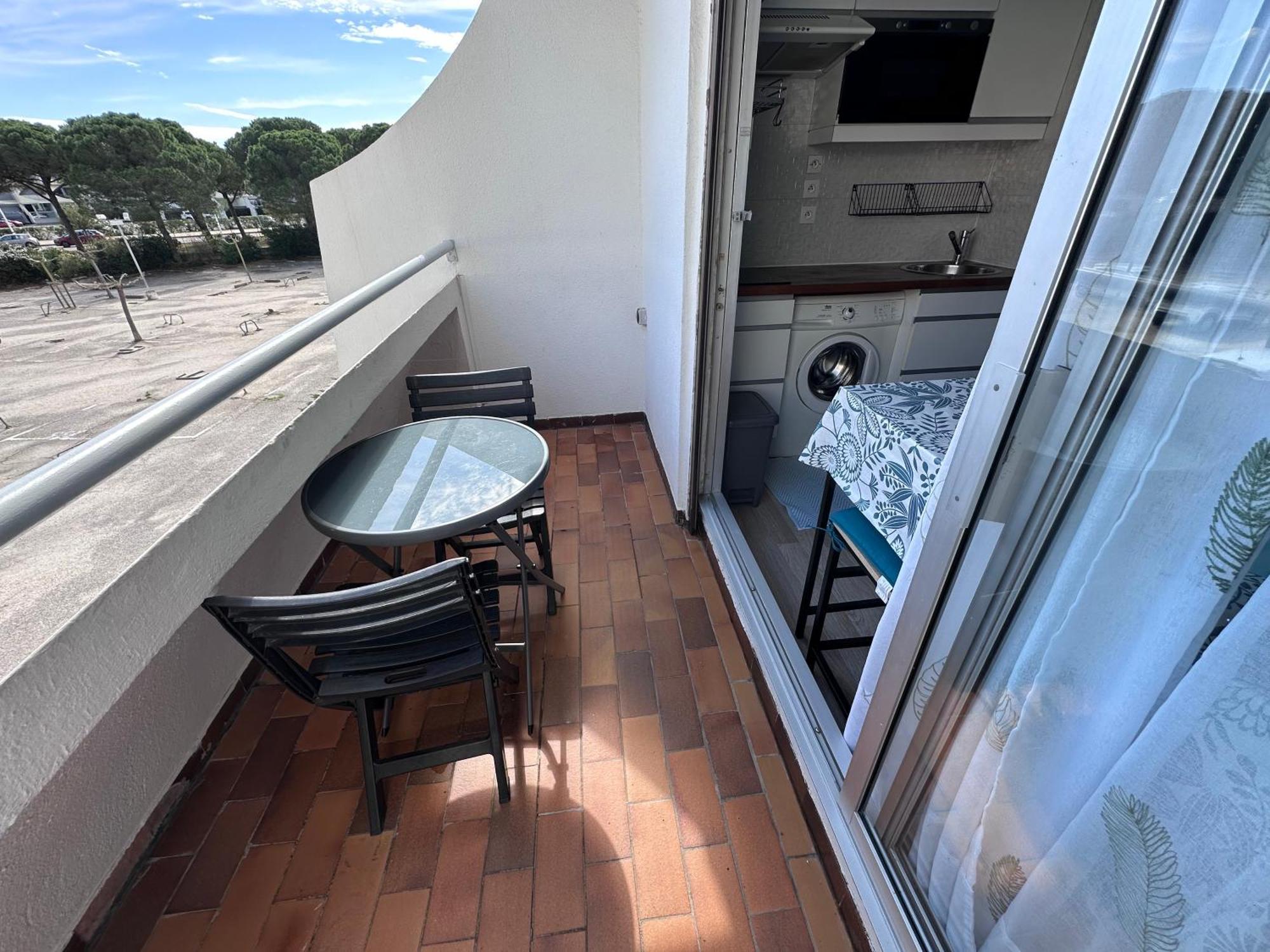 Beau Studio Climatise En Bord De Mer Et Wi-Fi เลอ โกร-ดู-รัว ภายนอก รูปภาพ