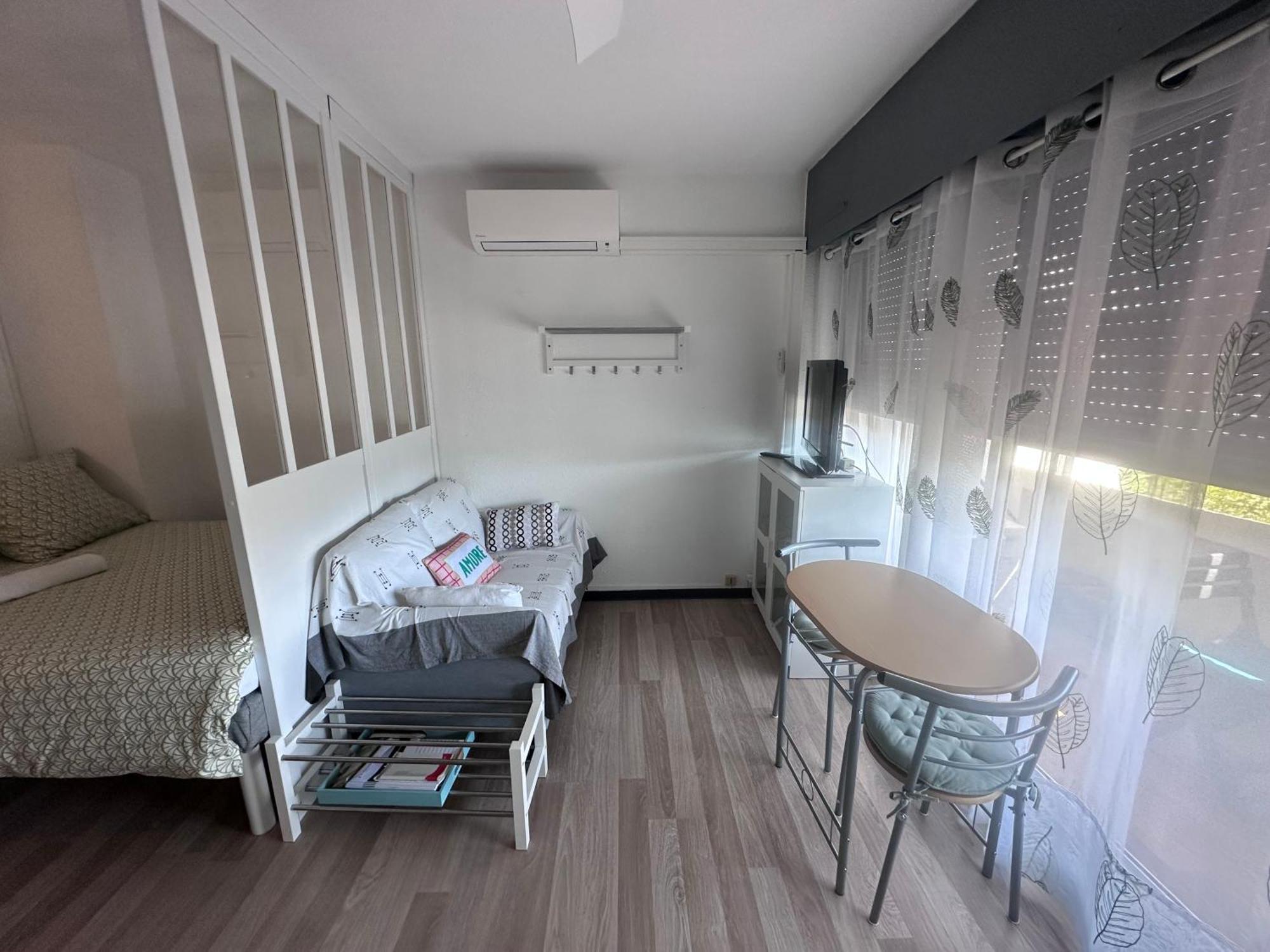 Beau Studio Climatise En Bord De Mer Et Wi-Fi เลอ โกร-ดู-รัว ภายนอก รูปภาพ